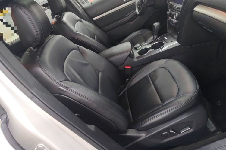 Used Ford Explorer 2017 2.3T Fashion Edition Right Front Seat