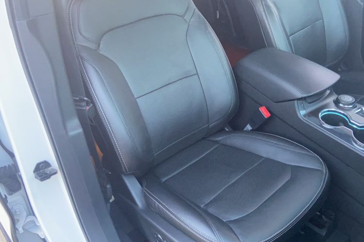 Used Ford Explorer 2017 2.3T Elite Edition Right Front Seat