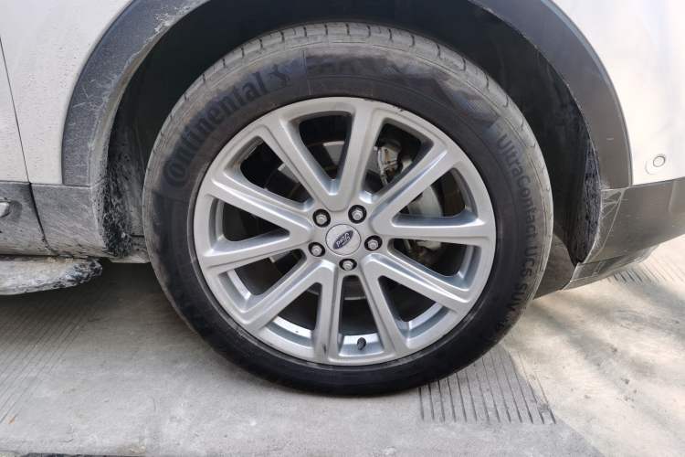 Used Ford Explorer 2017 3.5T Elite Edition Right Front Wheel Hub