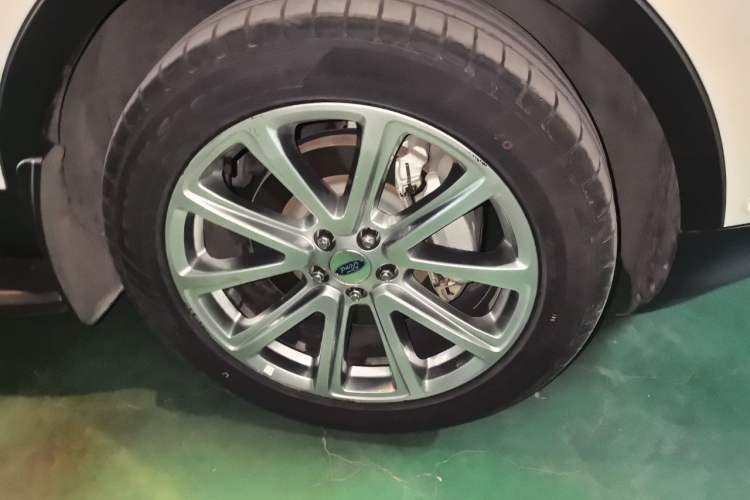 Used Ford Explorer 2017 3.5T Elite Edition Right Front Wheel Hub