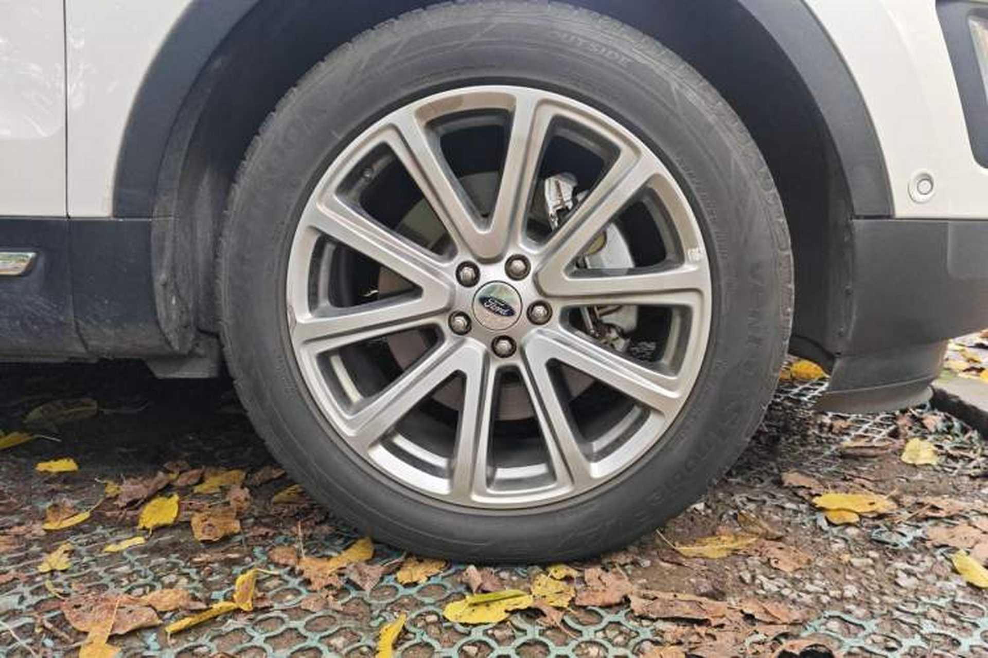 Used Ford Explorer 2017 2.3T Elite Edition Right Front Wheel Hub