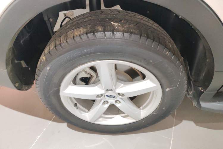 Used Ford Explorer 2017 2.3T Fashion Edition Right Rear Wheel Hub