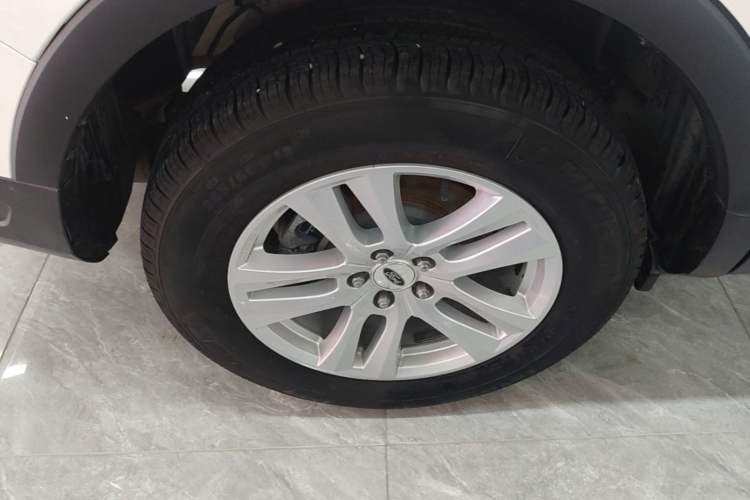 Used Ford Explorer 2017 2.3T Fashion Edition Right Rear Wheel Hub