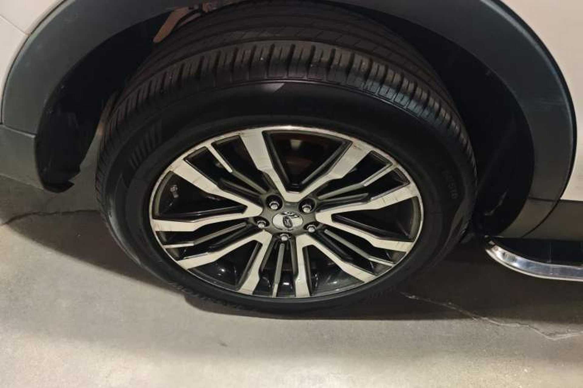 Used Ford Explorer 2017 3.5T Platinum Edition Right Rear Wheel Hub