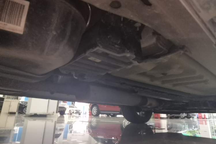 Used Ford Explorer 2017 2.3T Elite Edition Right Side Sill
