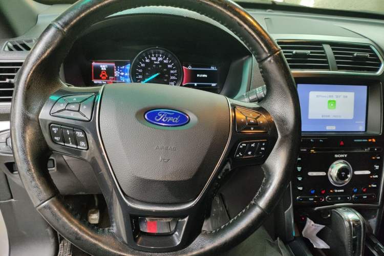 Used Ford Explorer 2017 2.3T Elite Edition Steering Wheel