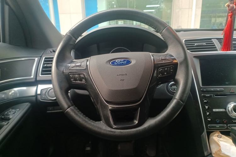 Used Ford Explorer 2017 2.3T Elite Edition Steering Wheel