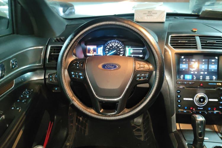 Used Ford Explorer 2017 2.3T Elite Edition Steering Wheel