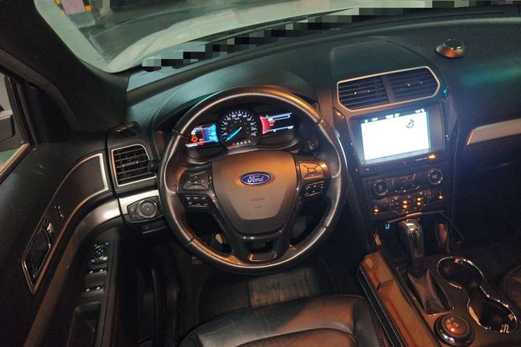 Used Ford Explorer 2017 2.3T Fashion Edition Steering Wheel