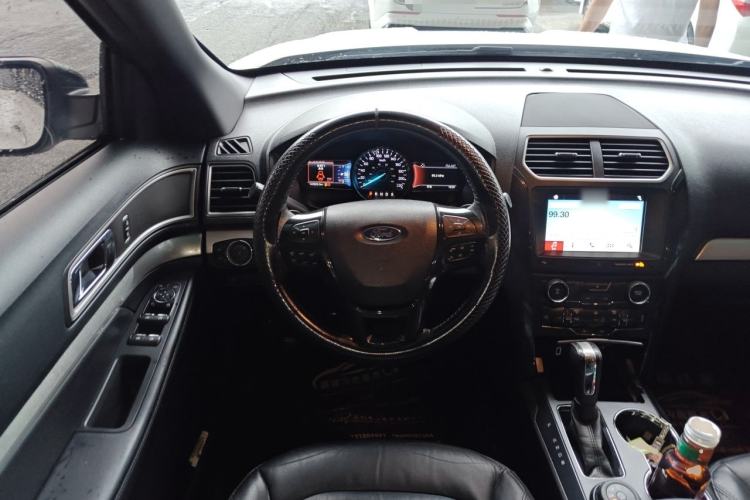 Used Ford Explorer 2017 2.3T Fashion Edition Steering Wheel