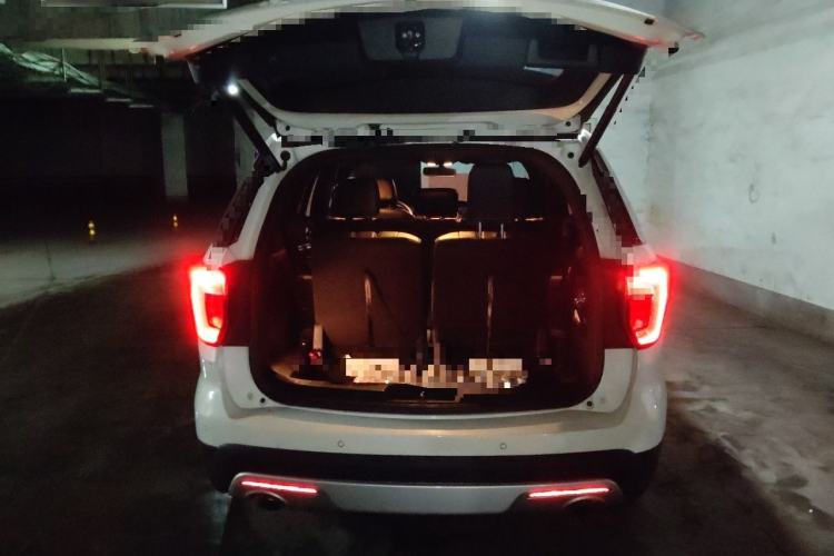Used Ford Explorer 2017 2.3T Fashion Edition Trunk