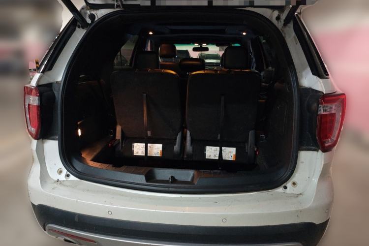 Used Ford Explorer 2017 2.3T Fashion Edition Trunk