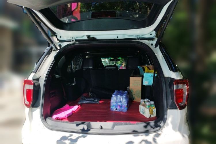 Used Ford Explorer 2017 2.3T Elite Edition Trunk