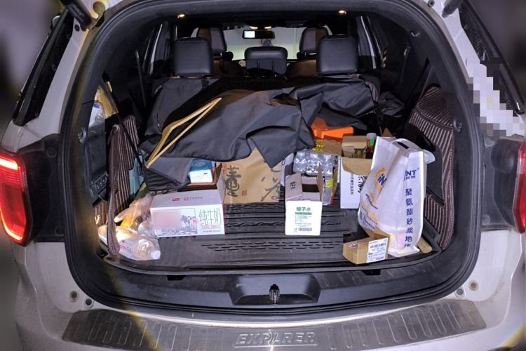 Used Ford Explorer 2017 2.3T Elite Edition Trunk