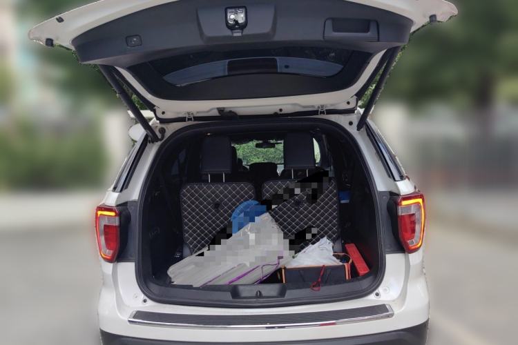 Used Ford Explorer 2017 2.3T Elite Edition Trunk