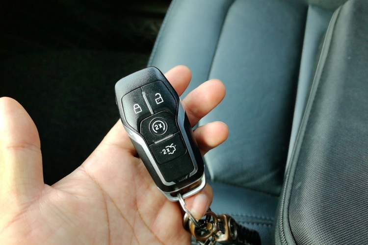 Used Ford Explorer 2017 2.3T Elite Edition Vehicle Key