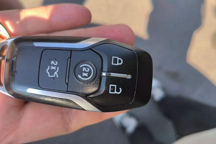 Used Ford Explorer 2017 2.3T Elite Edition Vehicle Key