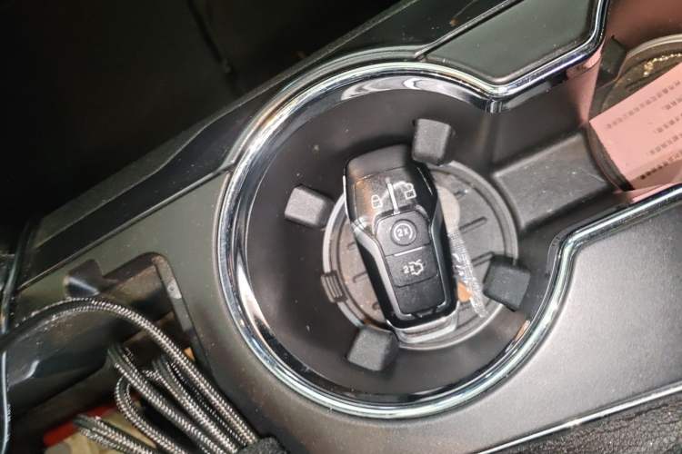 Used Ford Explorer 2017 2.3T Elite Edition Vehicle Key