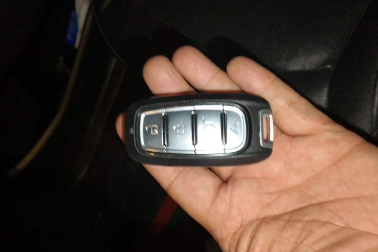 Used Ford Explorer 2017 2.3T Elite Edition Vehicle Key