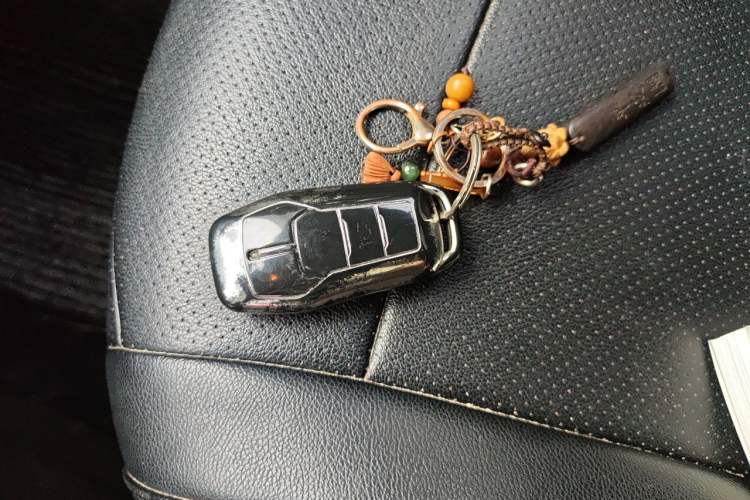 Used Ford Explorer 2017 2.3T Elite Edition Vehicle Key