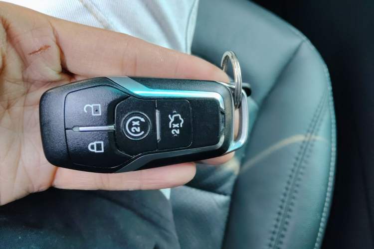 Used Ford Explorer 2017 2.3T Elite Edition Vehicle Key