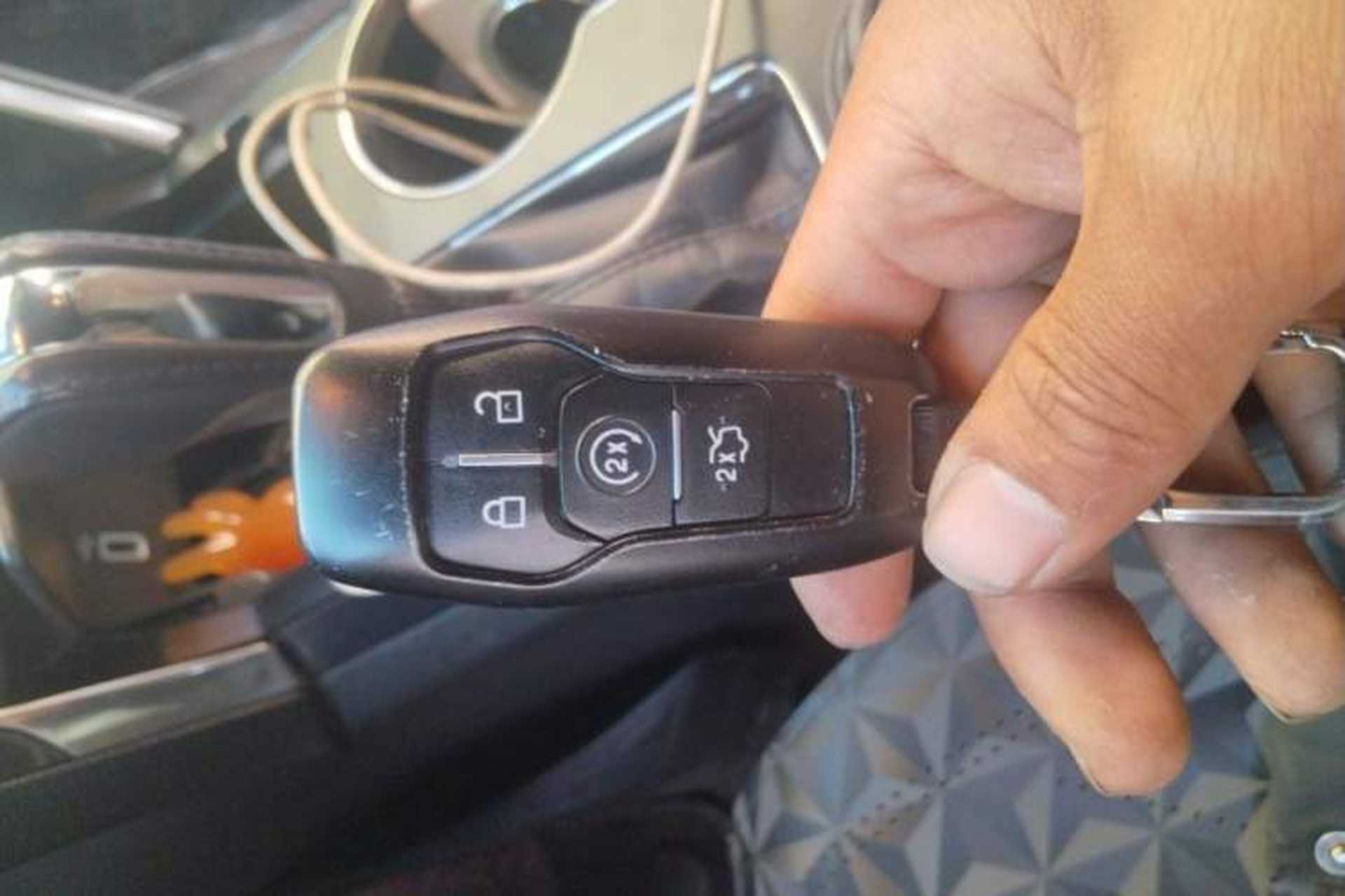 Used Ford Explorer 2017 2.3T Elite Edition Vehicle Key
