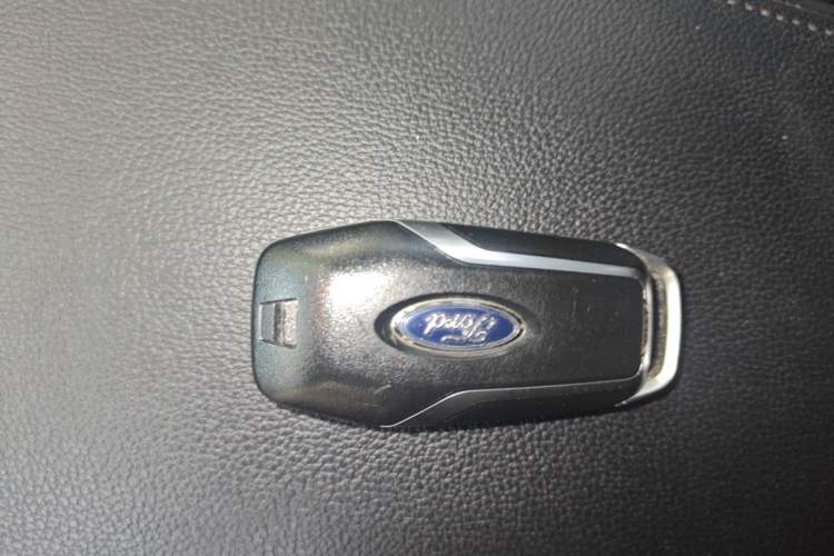 Used Ford Explorer 2017 3.5T Elite Edition Vehicle Key