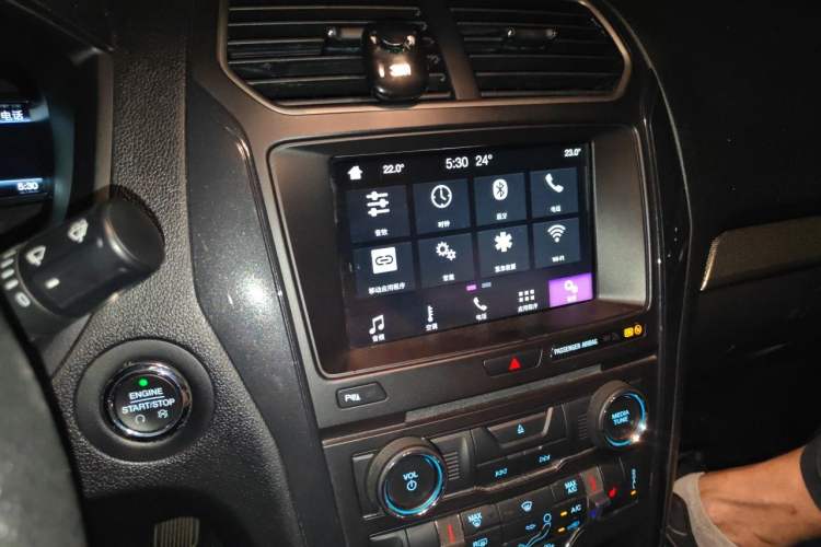 Used Ford Explorer 2018 2.3T Fashion Edition Audio And AC Panel