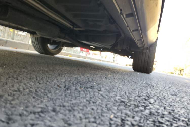 Used Ford Explorer 2018 2.3T Elite Edition Chassis Front Left