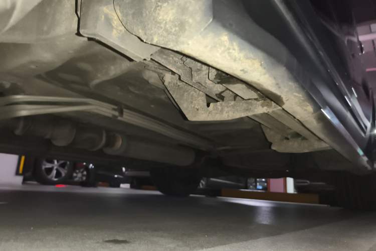 Used Ford Explorer 2018 2.3T Elite Edition Chassis Front Left