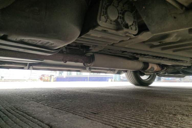 Used Ford Explorer 2018 2.3T Elite Edition Chassis Rear Right
