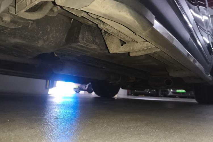 Used Ford Explorer 2018 2.3T Elite Edition Chassis Rear Right