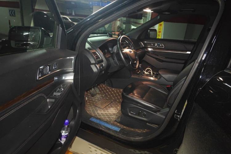 Used Ford Explorer 2018 3.5T Elite Edition Driver Seat
