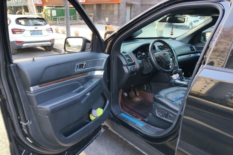Used Ford Explorer 2018 2.3T Elite Edition Driver Seat