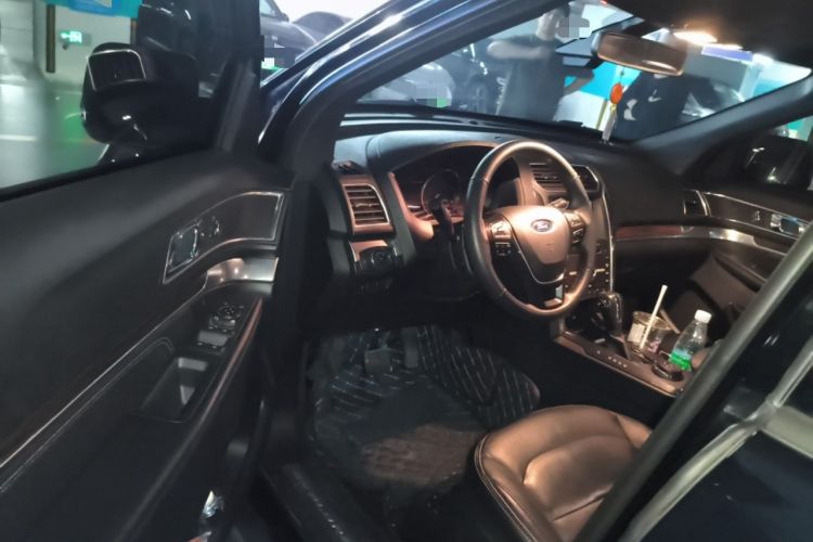 Used Ford Explorer 2018 2.3T Elite Edition Driver Seat