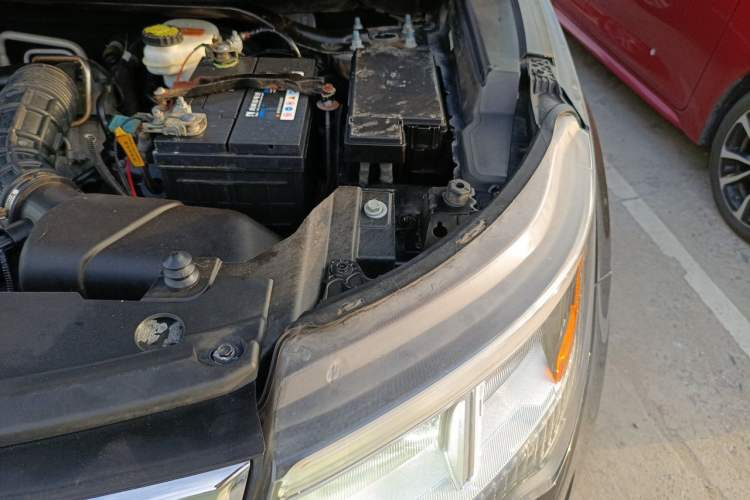 Used Ford Explorer 2018 2.3T Fashion Edition Engine Bay Left