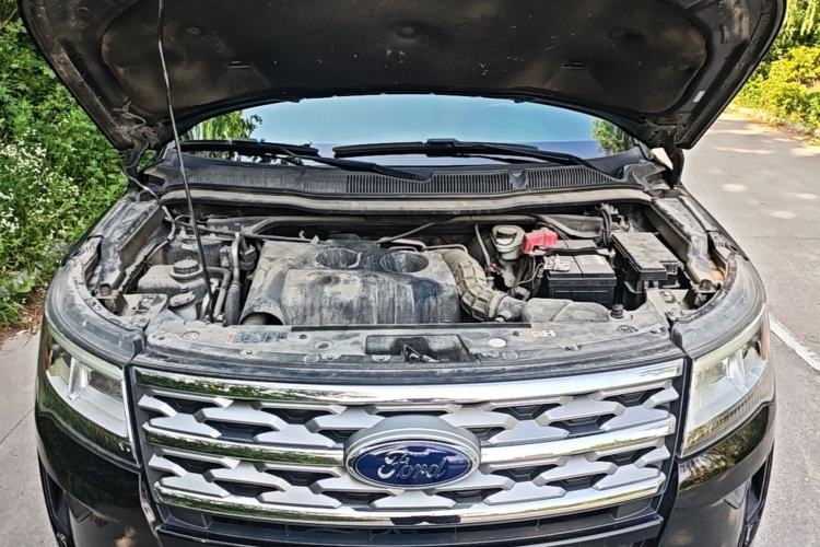 Used Ford Explorer 2018 2.3T Elite Edition Engine Bay