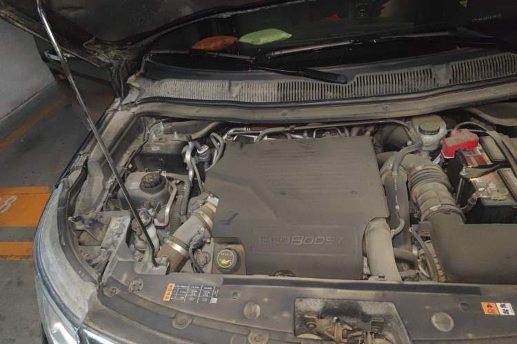 Used Ford Explorer 2018 3.5T Elite Edition Engine Bay Right