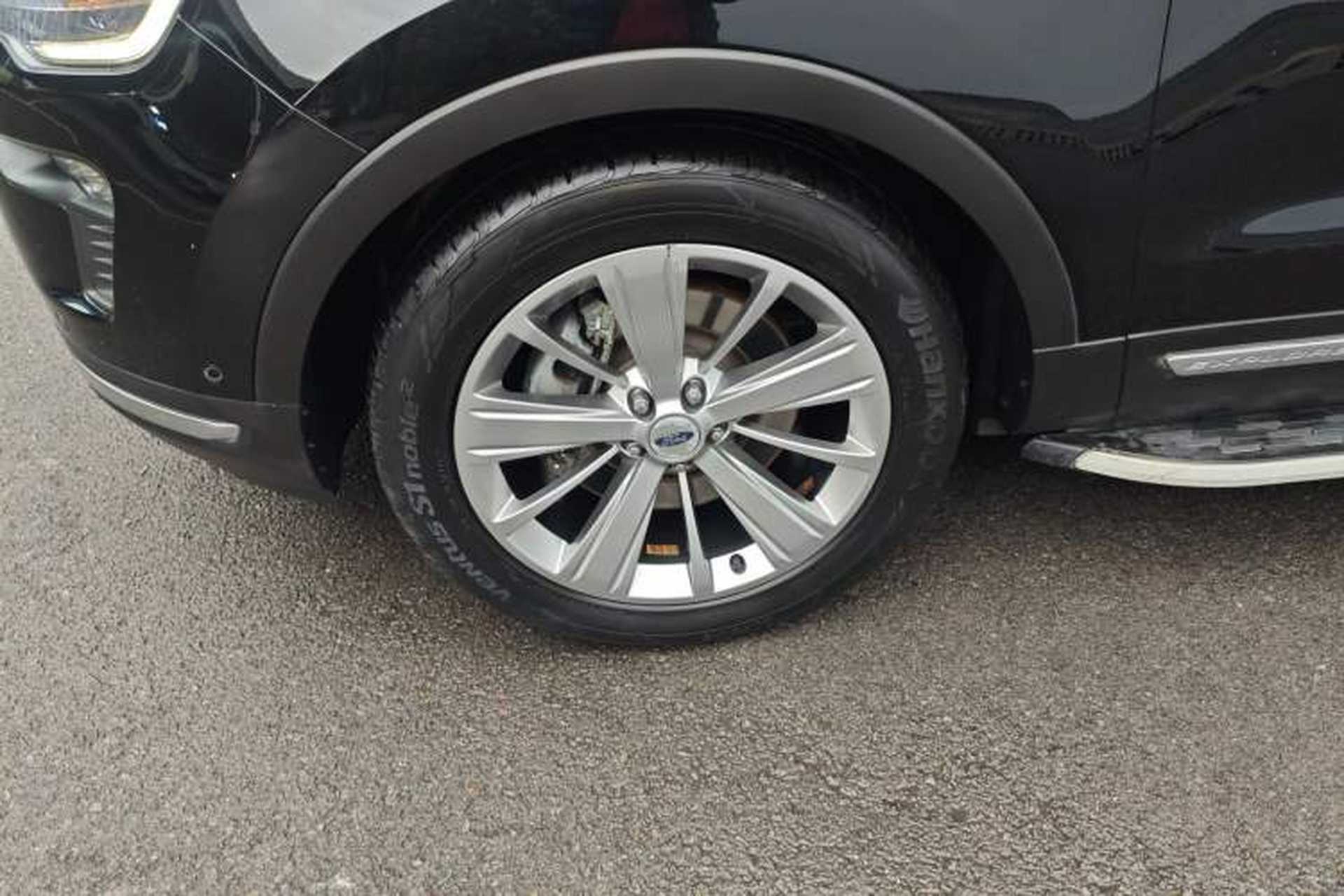 Used Ford Explorer 2018 3.5T Elite Edition Exterior 7