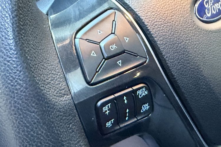 Used Ford Explorer 2018 2.3T Elite Edition Interior 10