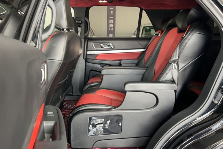 Used Ford Explorer 2018 2.3T Fashion Edition Interior 3