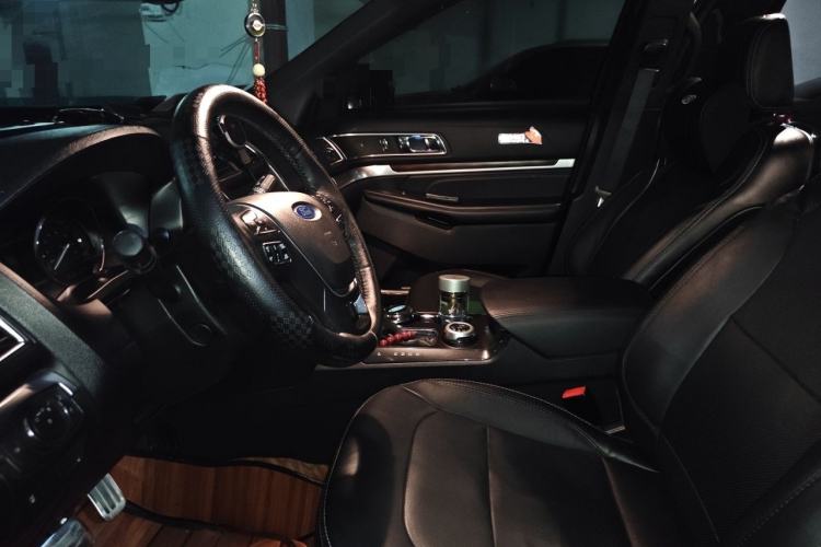 Used Ford Explorer 2018 2.3T Elite Edition Left Front Seat