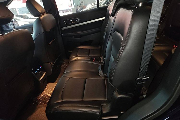 Used Ford Explorer 2018 2.3T Fashion Edition Left Rear Seat