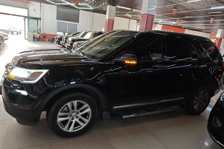 Used Ford Explorer 2018 2.3T Fashion Edition Left Side