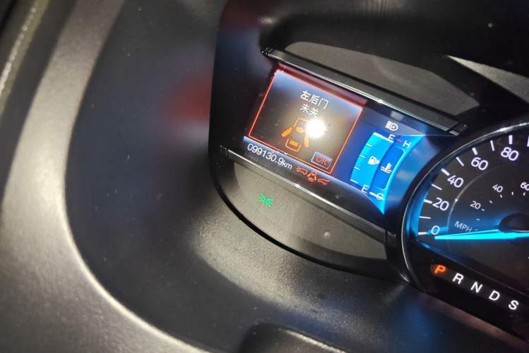 Used Ford Explorer 2018 2.3T Elite Edition Odometer Close Up
