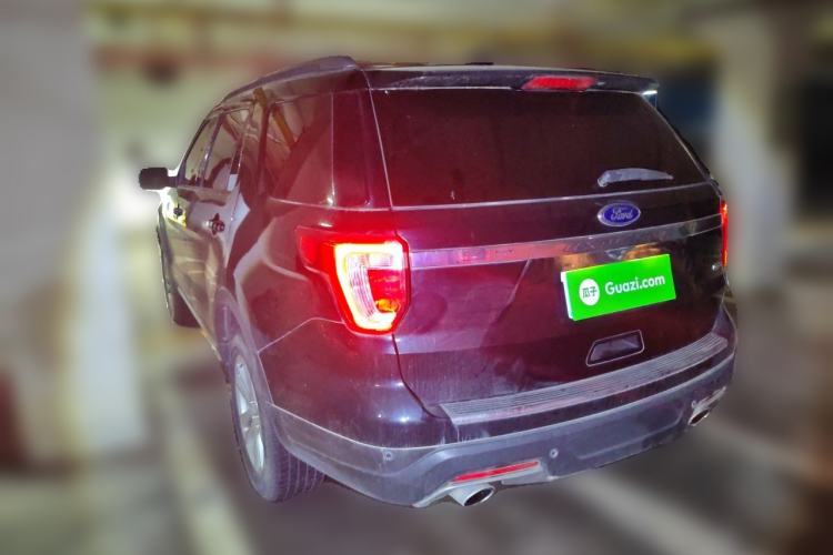 Used Ford Explorer 2018 2.3T Fashion Edition Rear Left 45 Deg