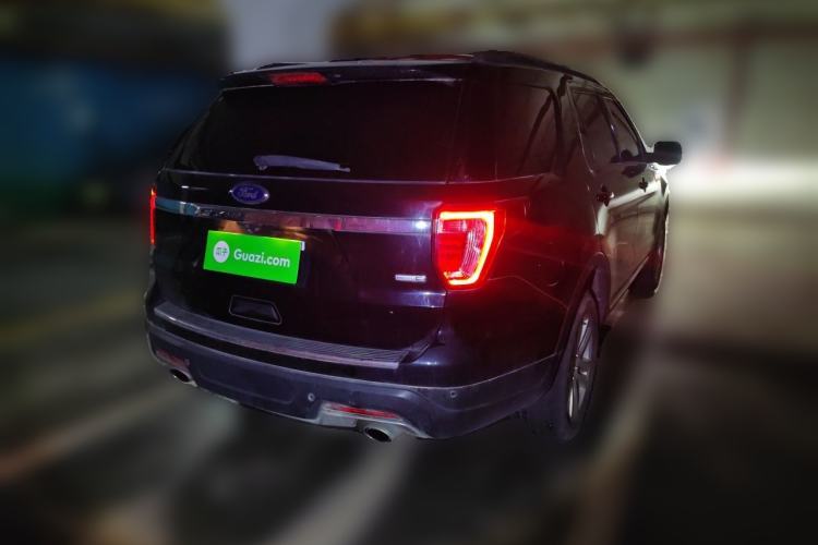 Used Ford Explorer 2018 2.3T Fashion Edition Rear Right 45 Deg