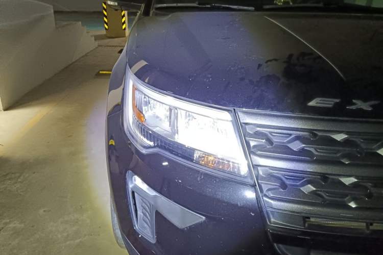 Used Ford Explorer 2018 2.3T Fashion Edition Right Front Headlight