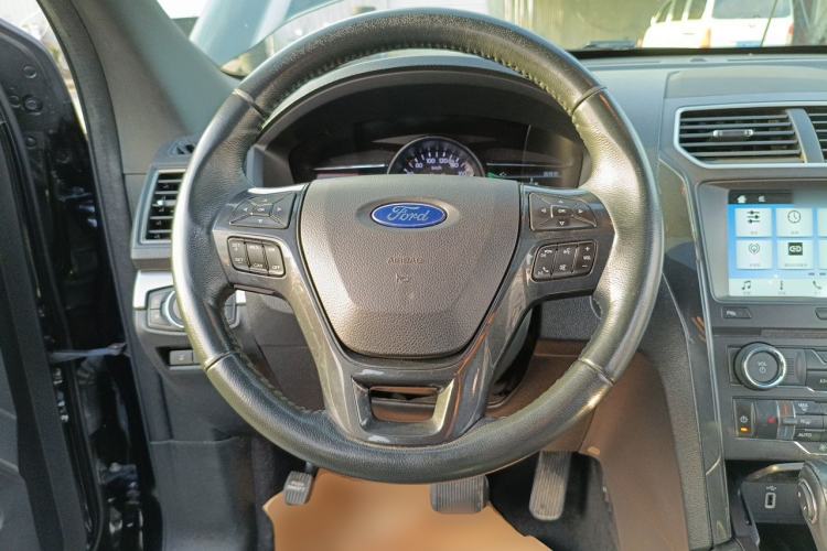 Used Ford Explorer 2018 2.3T Fashion Edition Steering Wheel