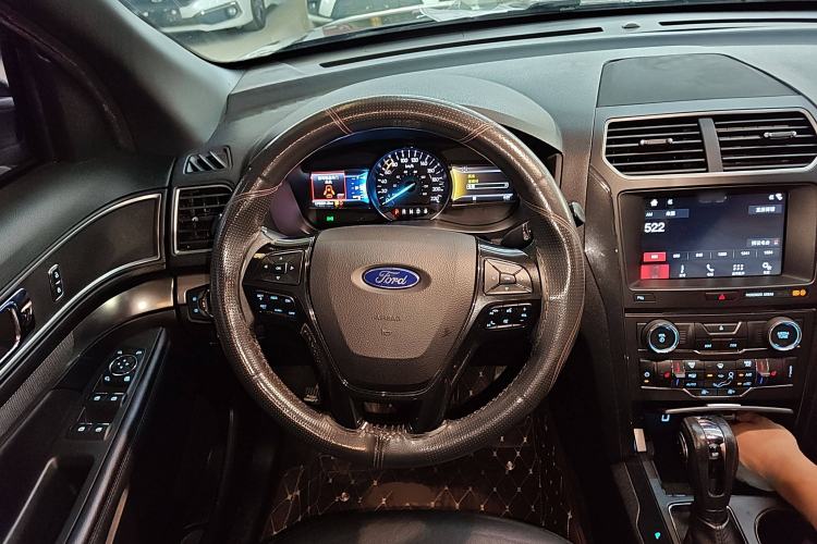 Used Ford Explorer 2018 2.3T Fashion Edition Steering Wheel